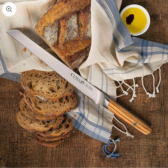Cutluxe Bread Knife – 10" Serrated Edge Knife for Homemade Bread - Picture 5 of 8